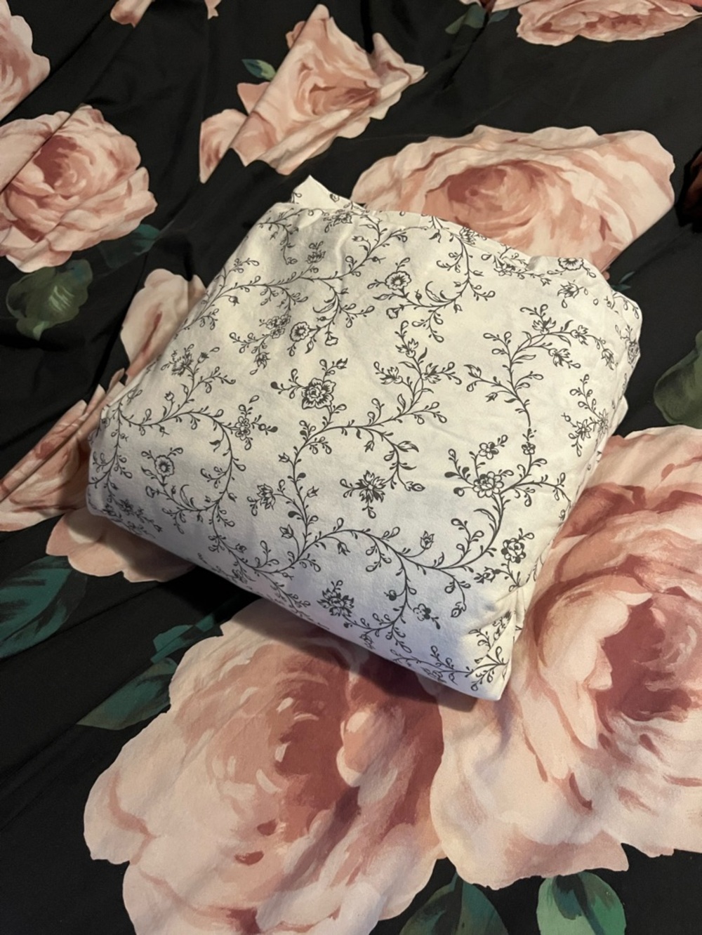 IKEA Floral Duvet Cover ~Cotton Rayon Blend~ Queen